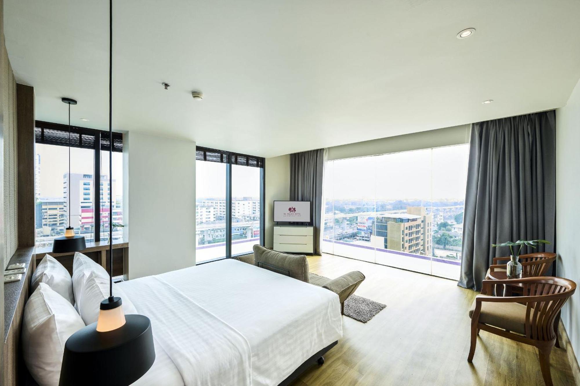 Tk Palace Hotel & Convention Бангкок Экстерьер фото