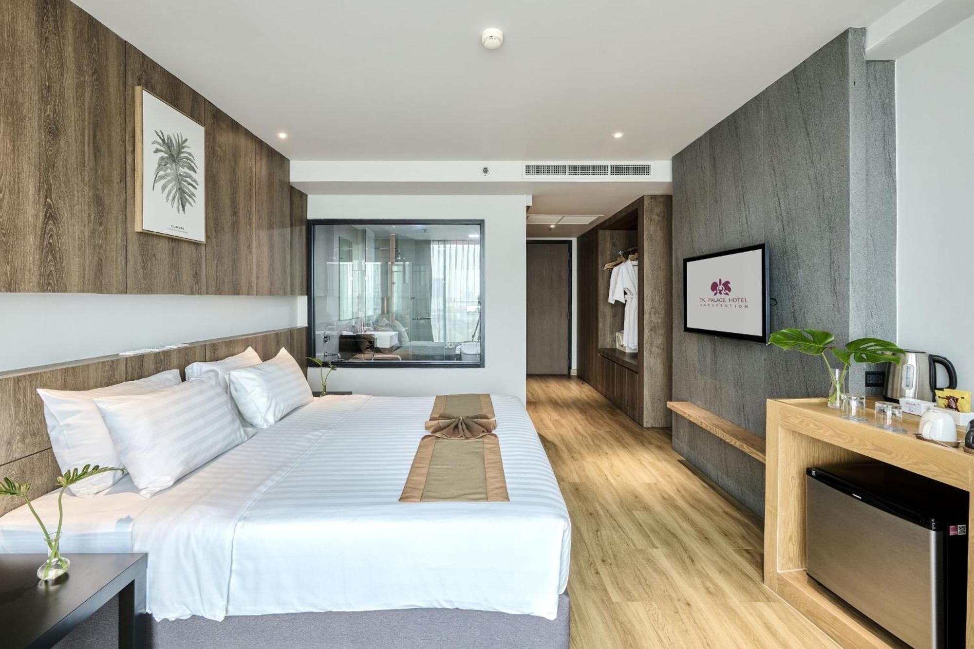Tk Palace Hotel & Convention Бангкок Экстерьер фото